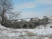 Puente de Villafranca de la Sierra, vila